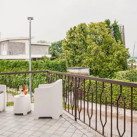 Apartment Timo's Art House