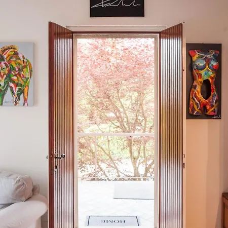 Apartment Timo's Art House