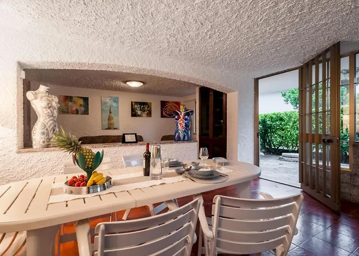 Timo's Art House Dormelletto