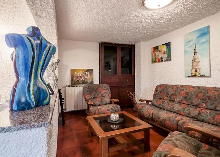 Timo's Art House Dormelletto